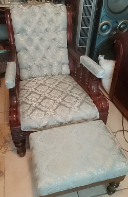 lounge chair
